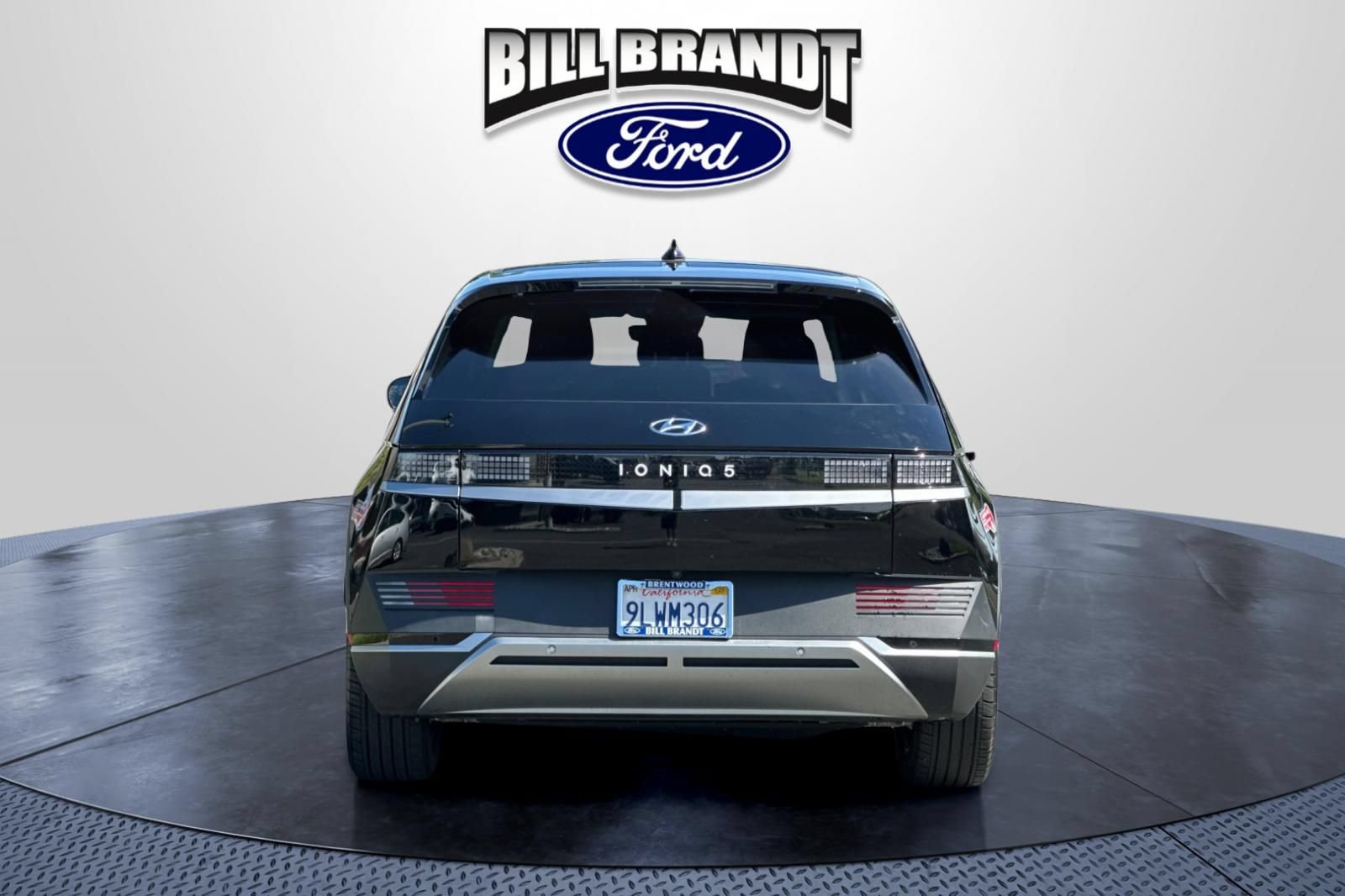 Used 2024 Hyundai Ioniq 5 SEL RWD image 4