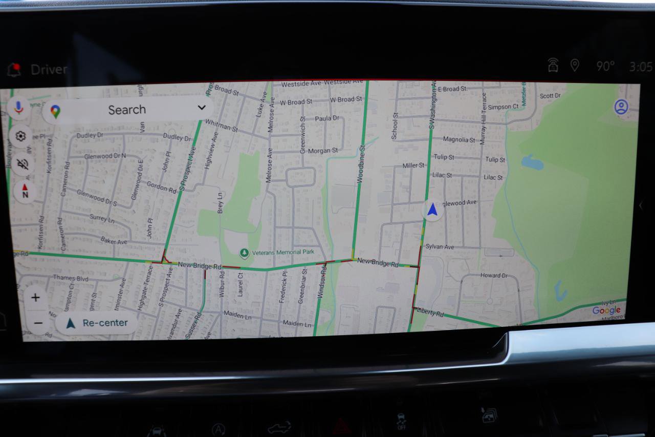 Used 2025 GMC Sierra 1500 SLT AWD/4WD image 32