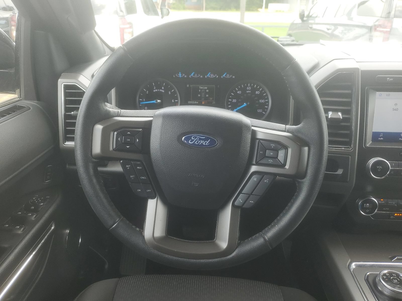 Used 2020 Ford Expedition XLT RWD image 12