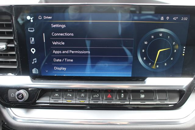 Used 2023 Chevrolet Silverado 1500 High Country w/ Technology Package image 29