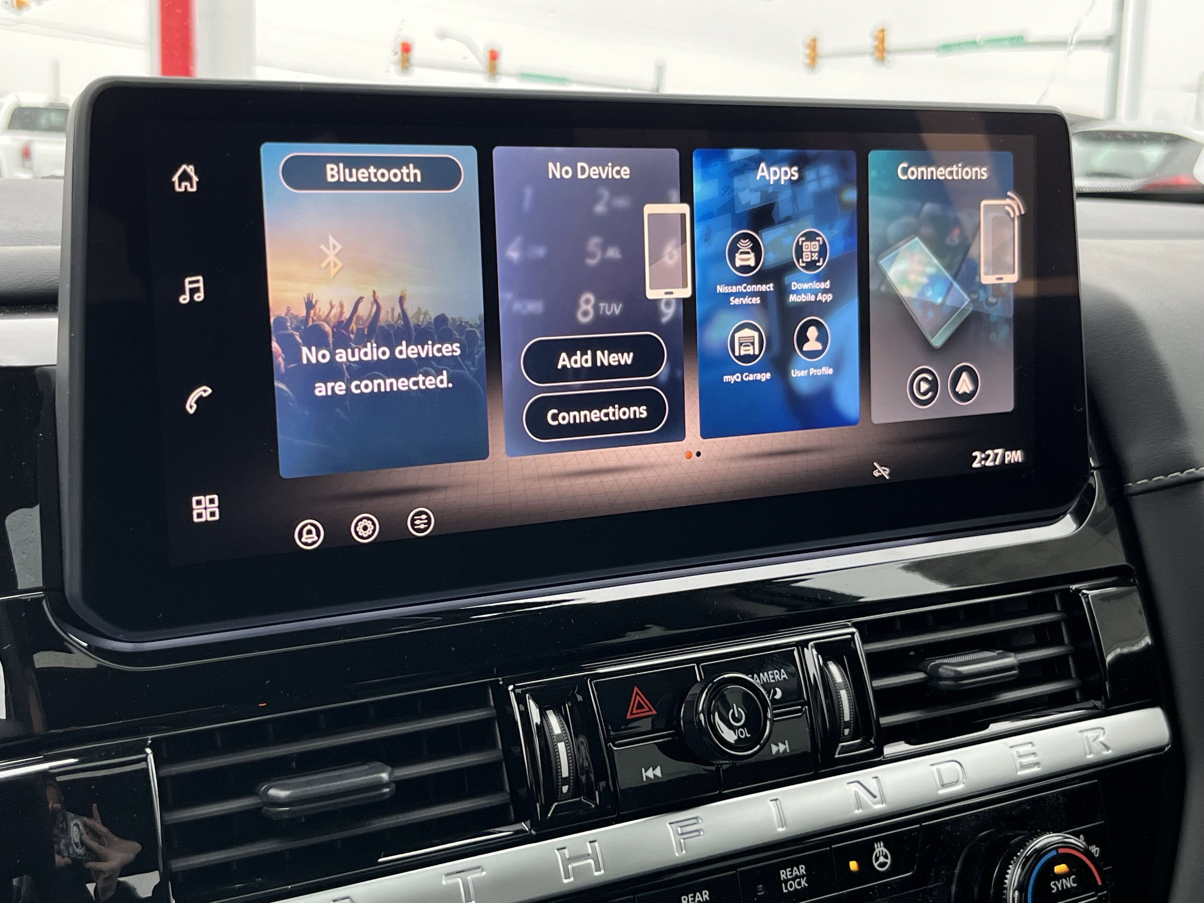 New 2026 Nissan Pathfinder SL w/ SL Premium Package image 30