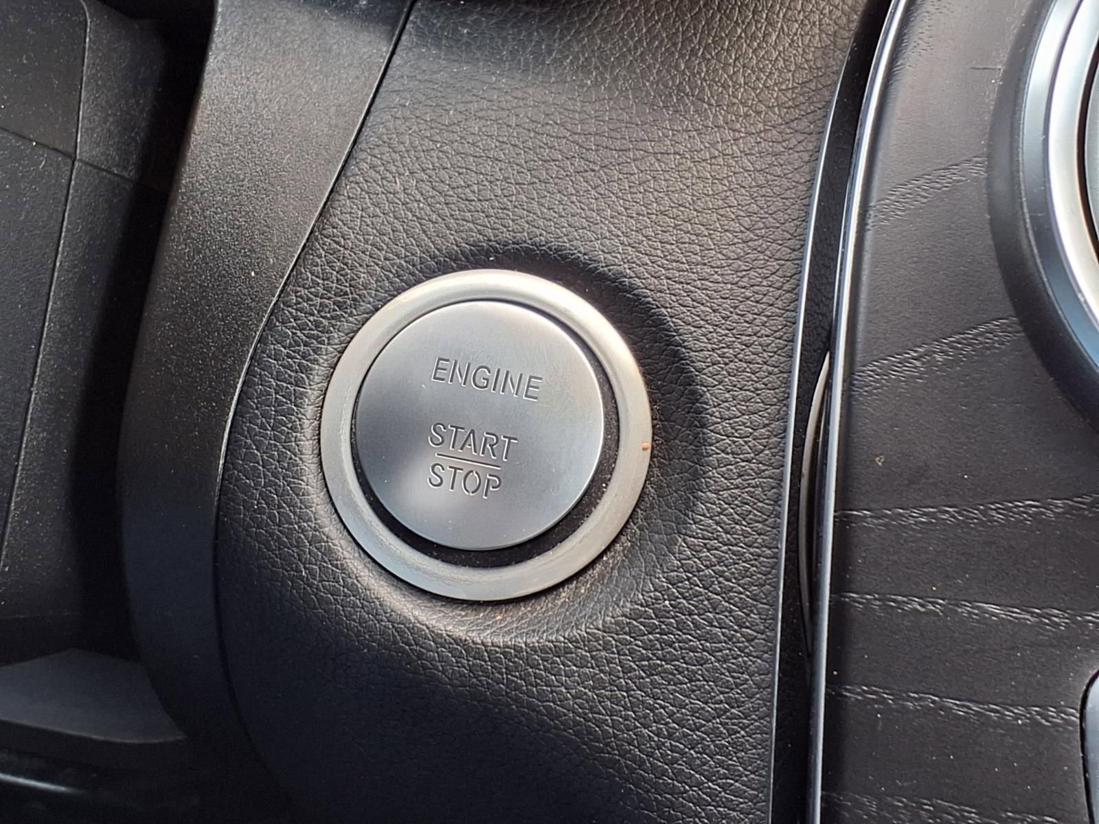 Used 2018 Mercedes-Benz GLC 300 image 14