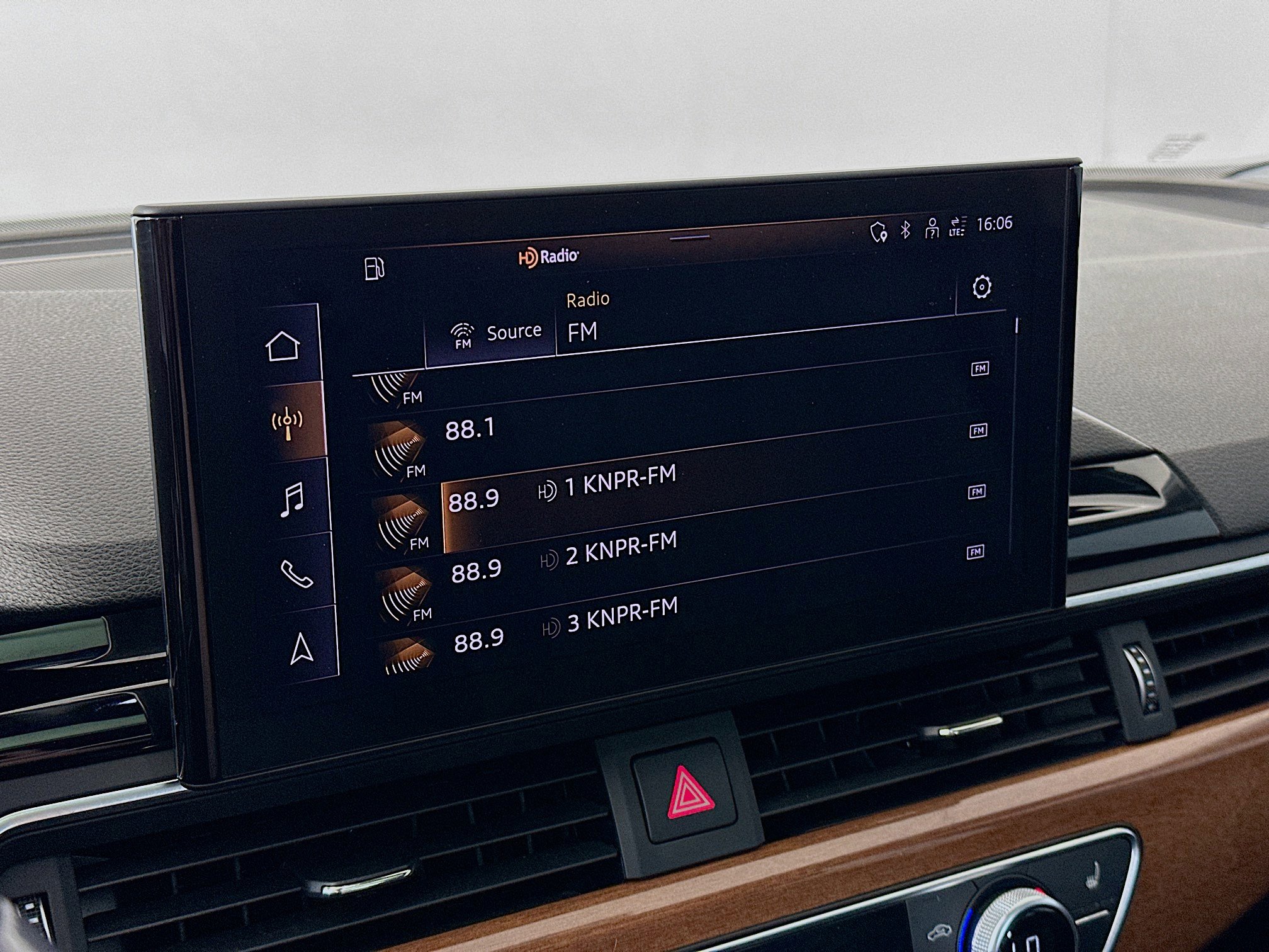 Used 2022 Audi A5 2.0T Premium Plus w/ Premium Plus image 19