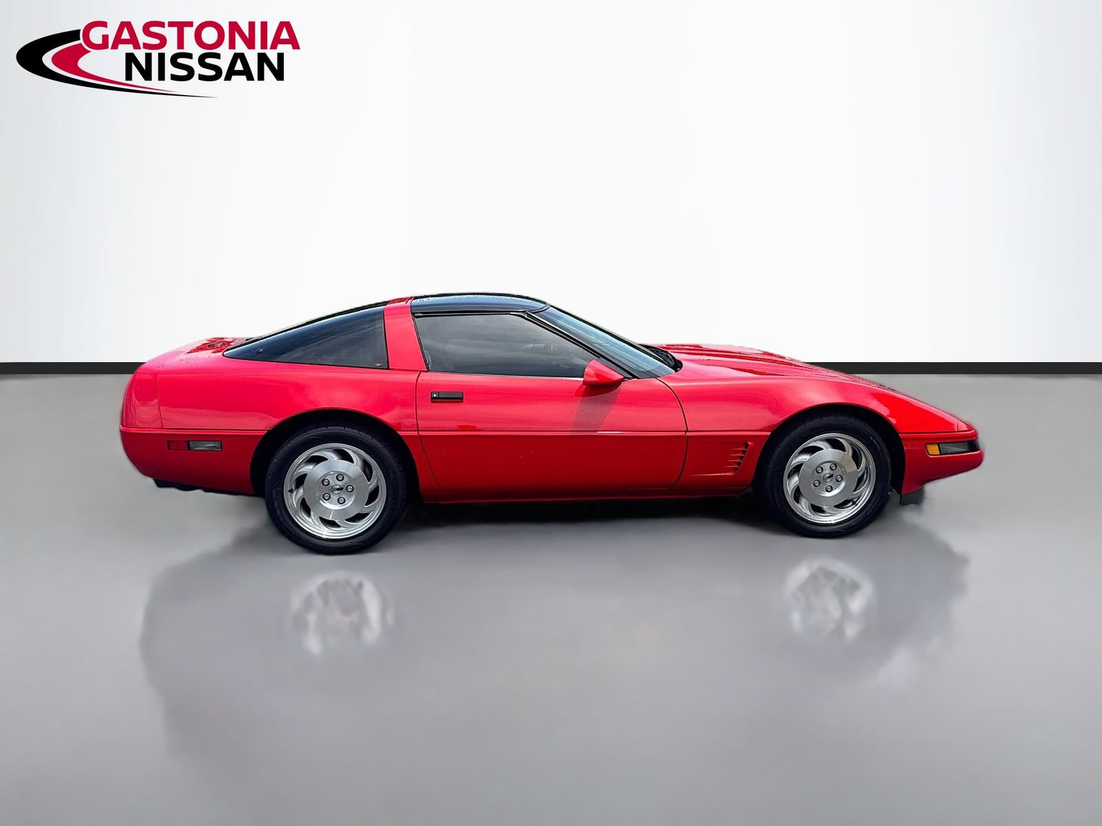 Used 1995 Chevrolet Corvette Coupe RWD image 10