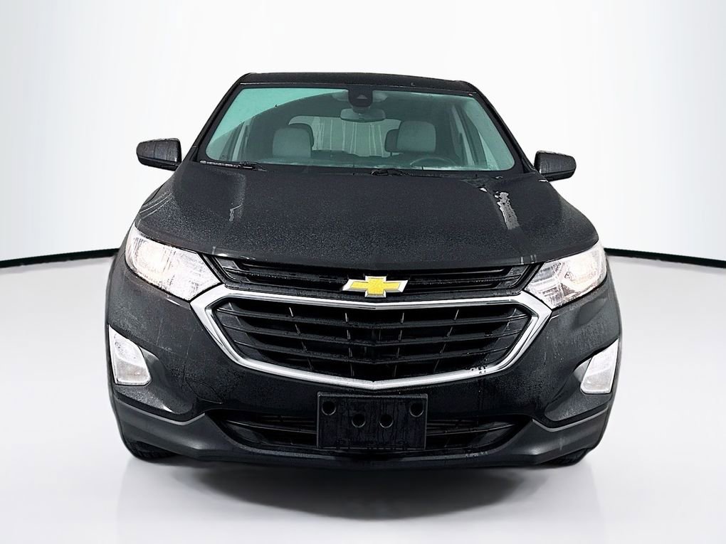 Used 2020 Chevrolet Equinox LS w/ LS Convenience Package image 2