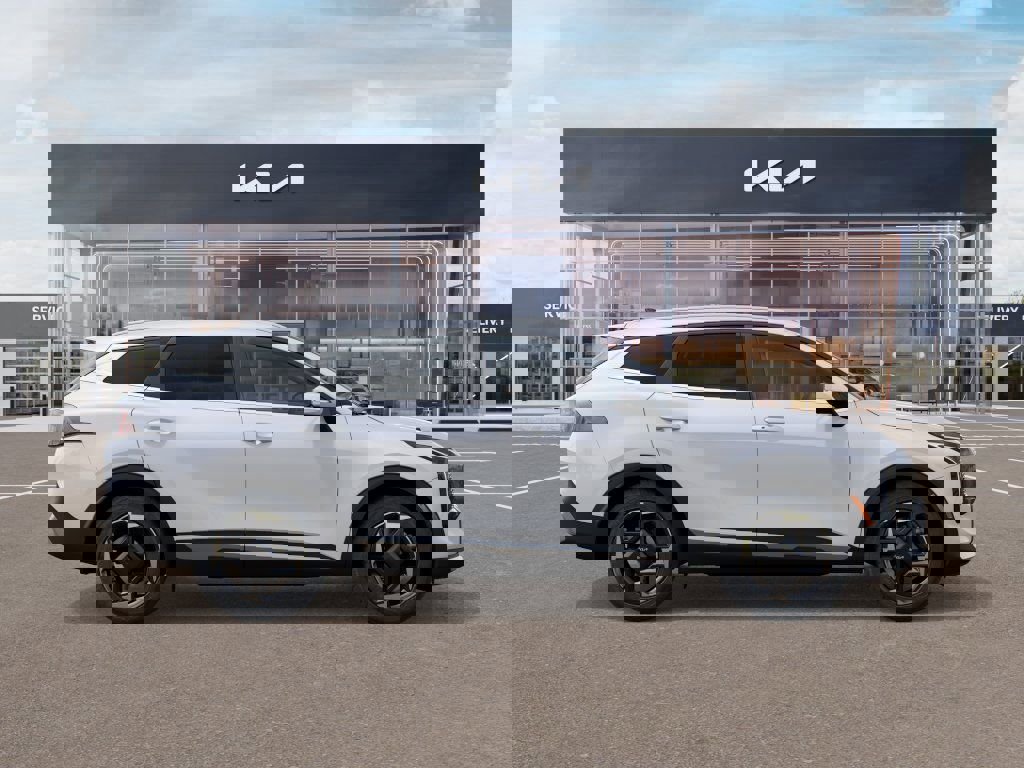 New 2026 Kia Sportage EX image 7