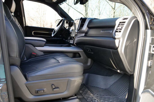 Used 2024 RAM 3500 Laramie w/ Night Edition image 50
