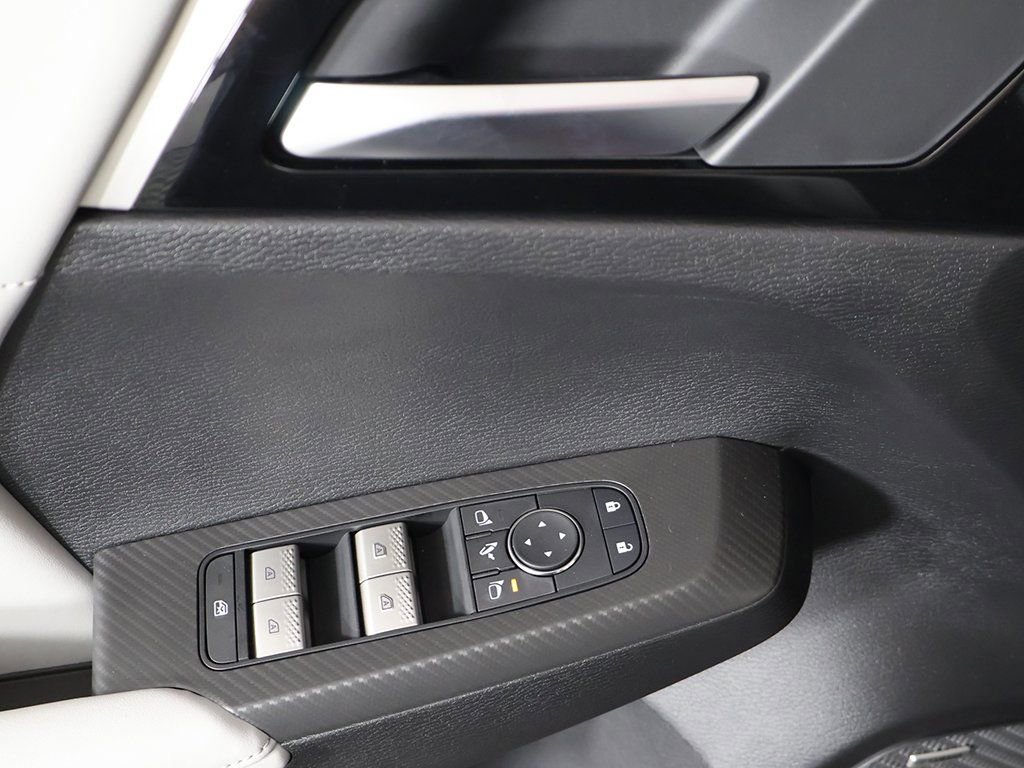 New 2025 Mitsubishi Outlander SE AWD/4WD image 37