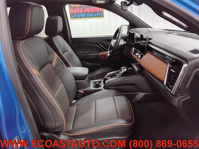 Used 2024 GMC Canyon AT4 w/ AT4 Premium Package AWD/4WD image 14