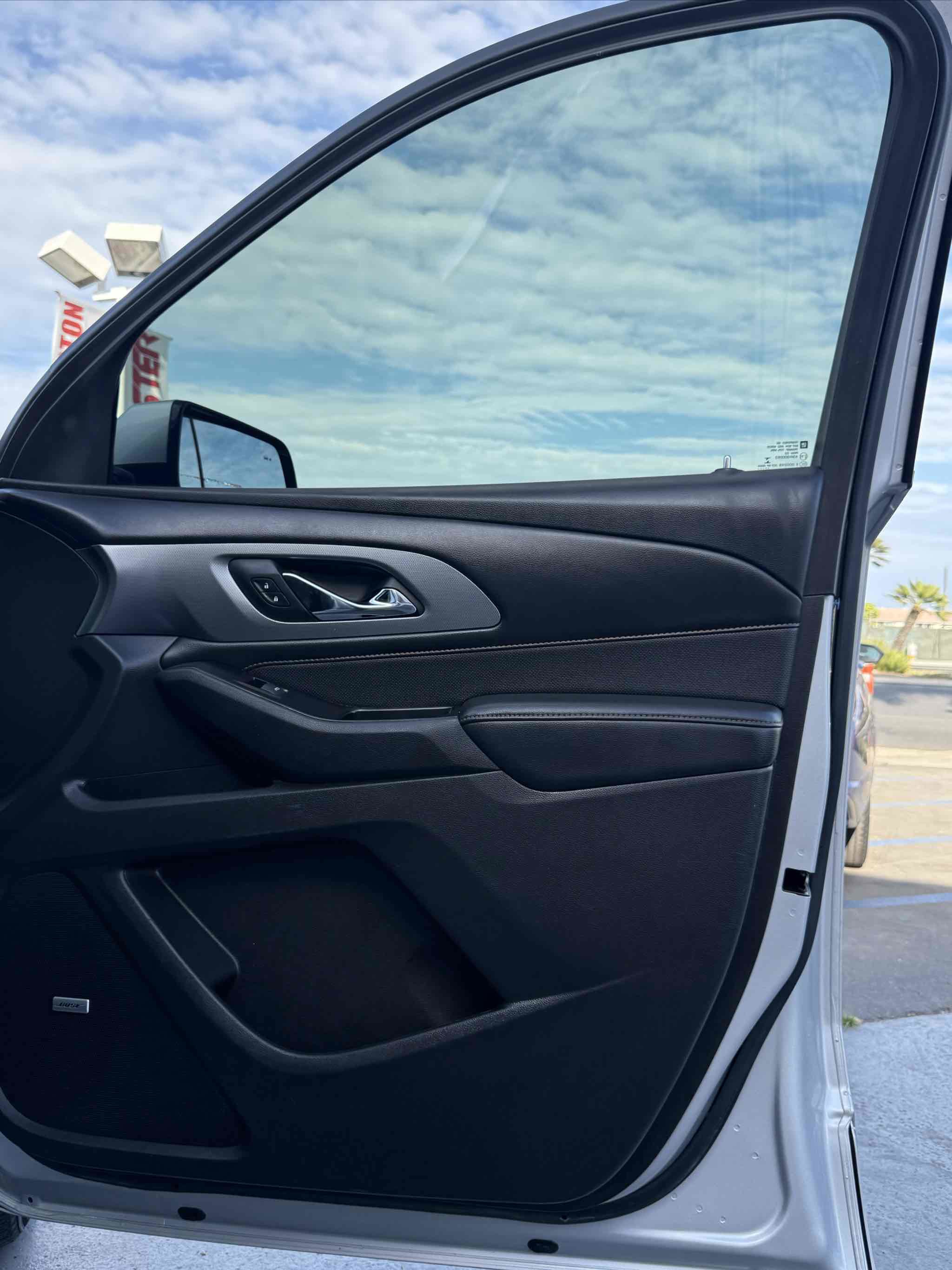 Used 2018 Chevrolet Traverse Premier image 64