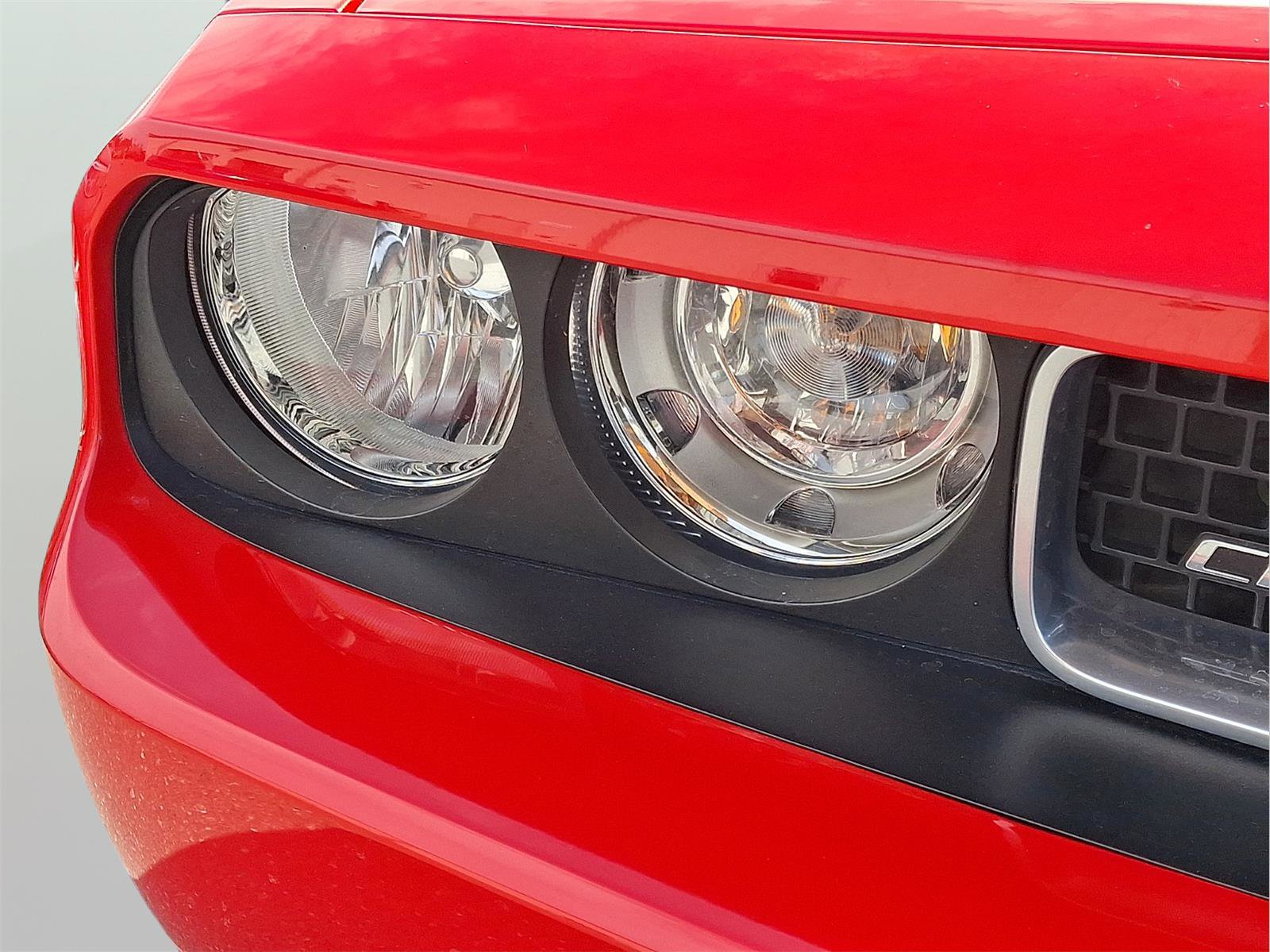 Used 2013 Dodge Challenger R/T Plus image 30