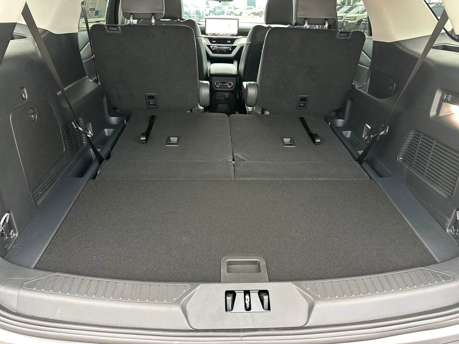 New 2026 Ford Explorer Active w/ Active Comfort Package image 52