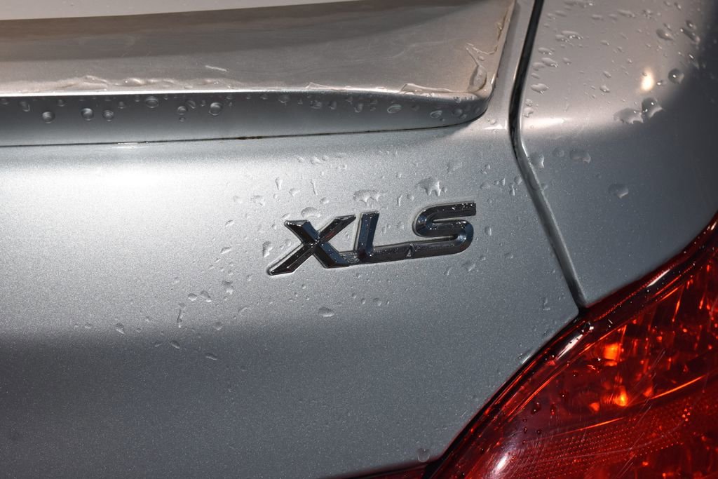 Used 2006 Toyota Avalon XLS FWD image 28