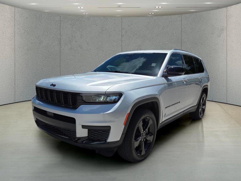 Used 2021 Jeep Grand Cherokee L Laredo AWD/4WD image 11