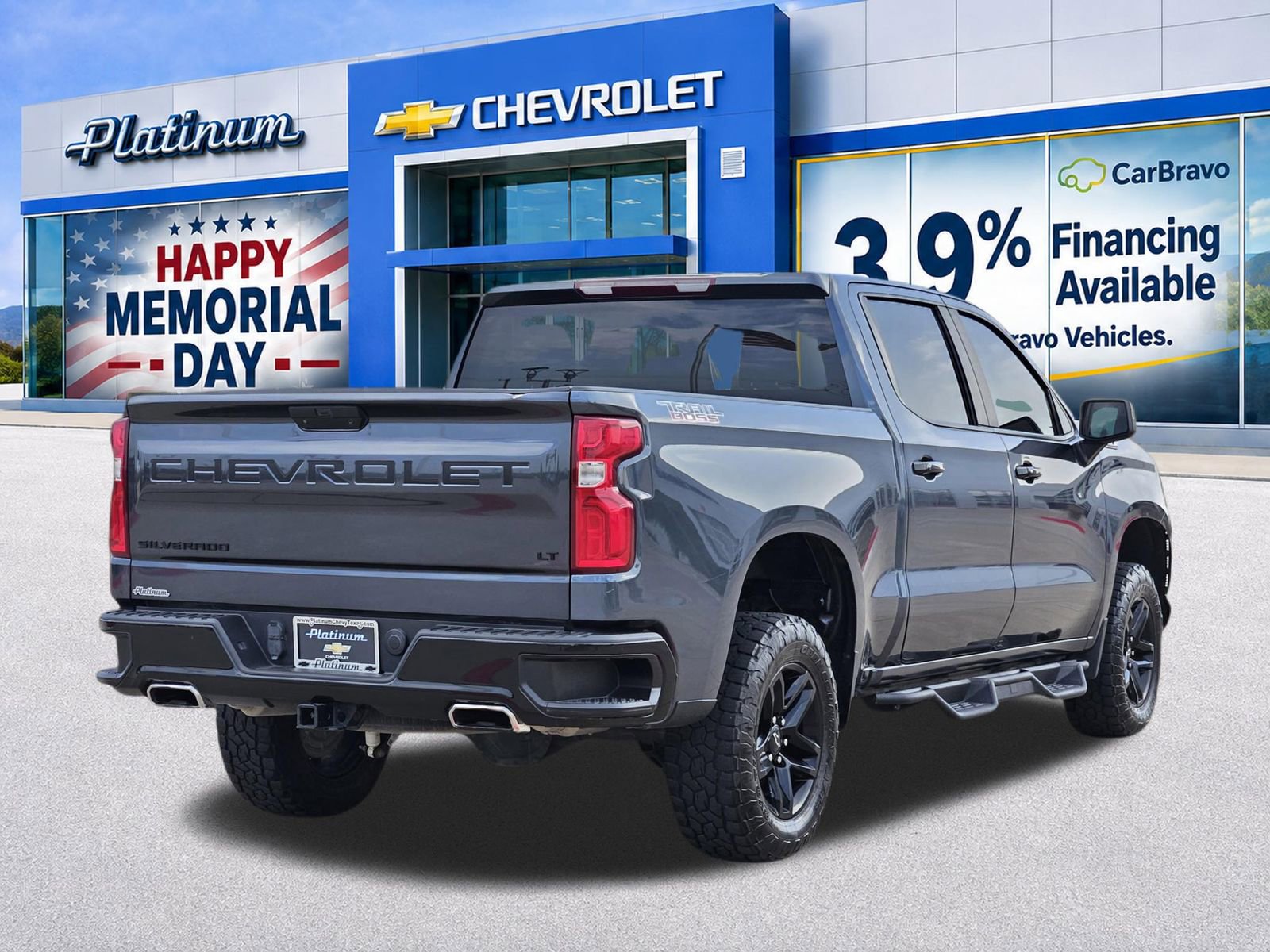 Certified 2021 Chevrolet Silverado 1500 LT Trail Boss w/ LPO, Dark Essentials Package AWD/4WD image 5