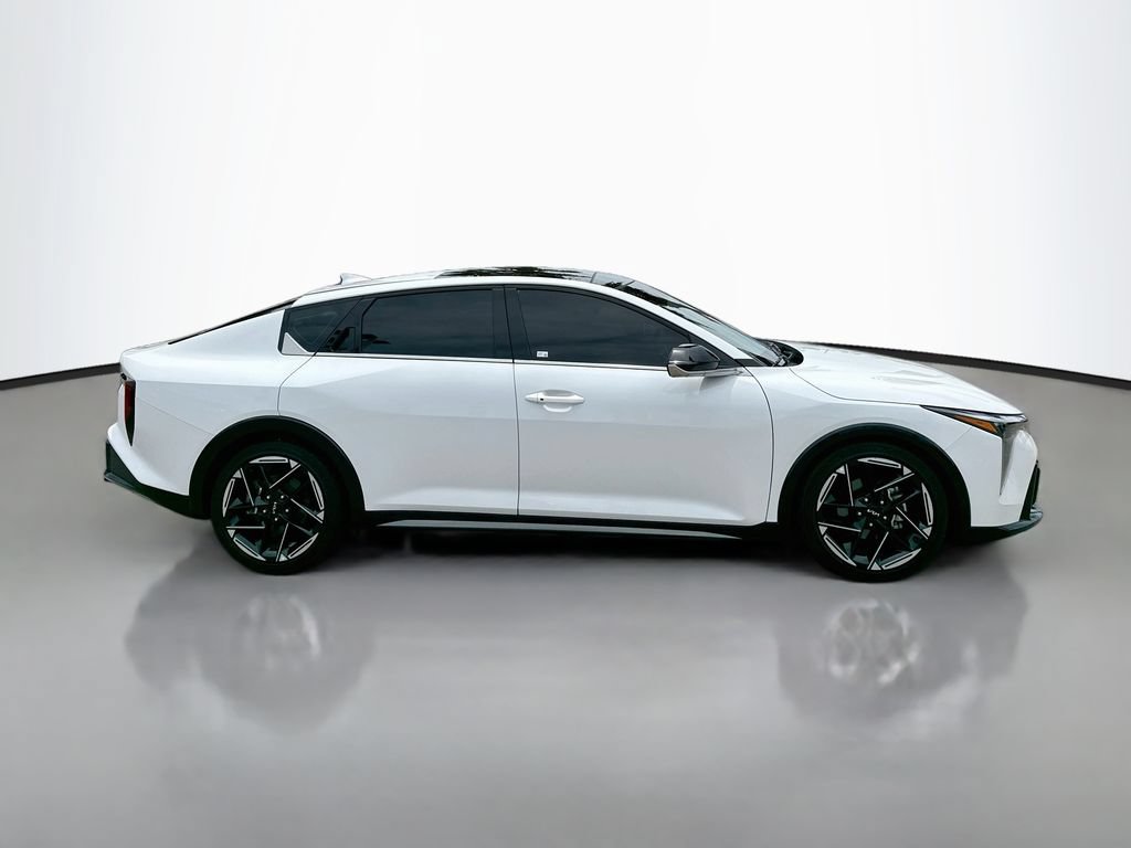 Used 2025 Kia K4 GT-Line w/ GT-Line Premium Package FWD image 8