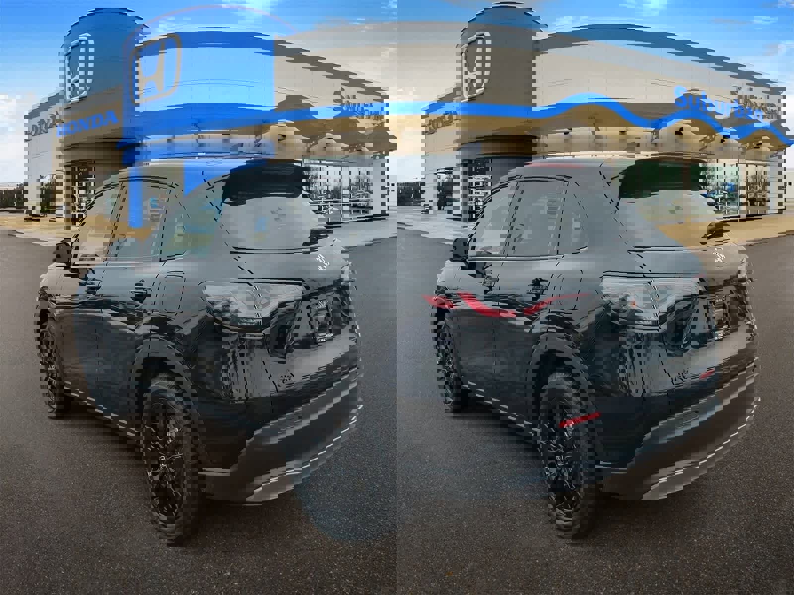 Used 2023 Honda HR-V LX image 6