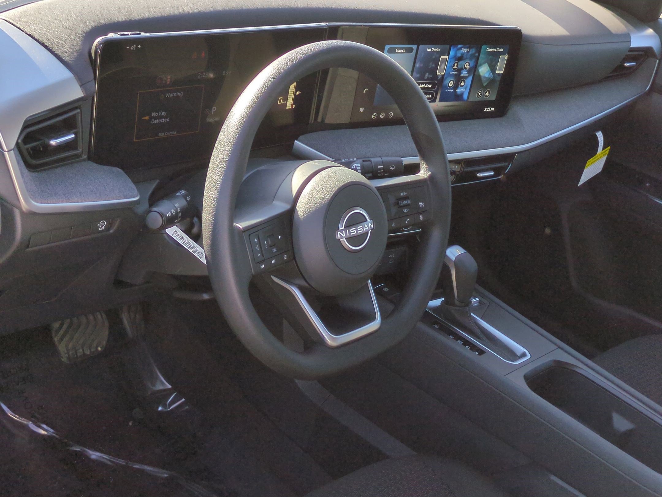 New 2026 Nissan Kicks S image 2