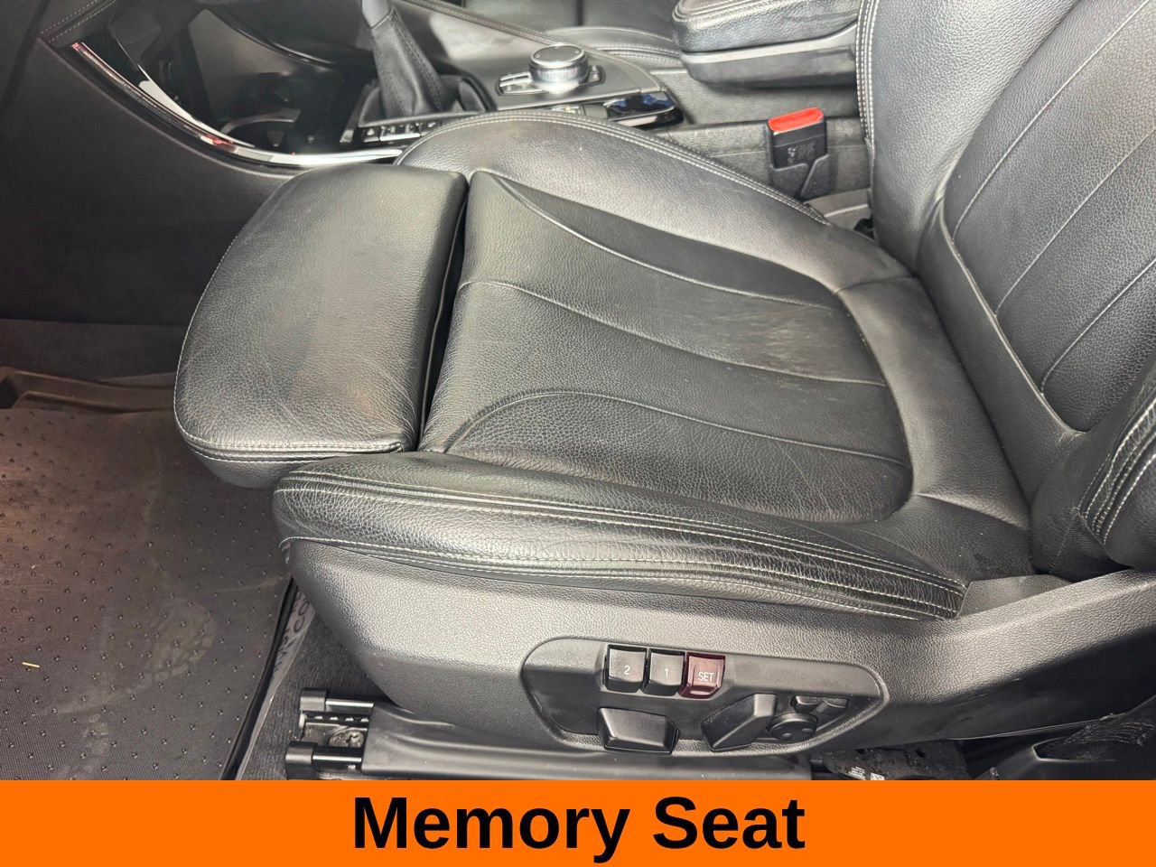 Used 2019 BMW X1 xDrive28i w/ M Sport Package image 12