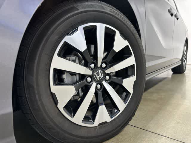 Used 2025 Honda Odyssey EX-L image 28