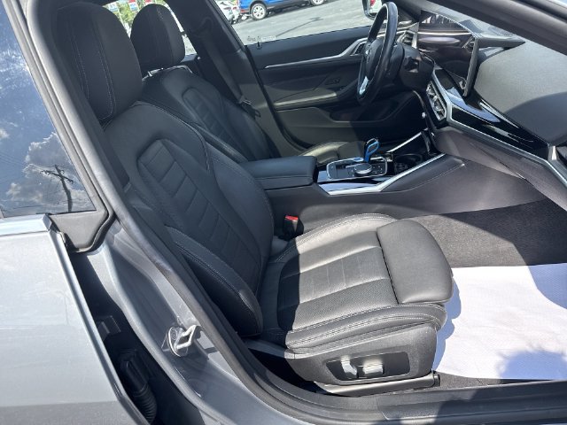 Used 2023 BMW i4 eDrive40 w/ Premium Package RWD image 34