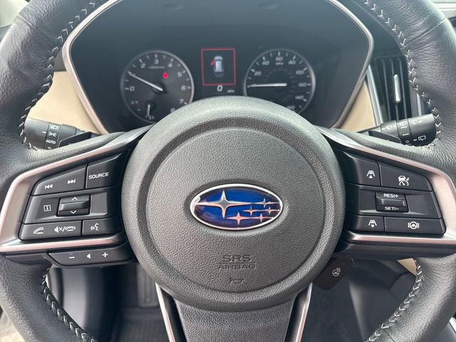 Used 2025 Subaru Outback Limited w/ Popular Package #2 AWD/4WD image 28