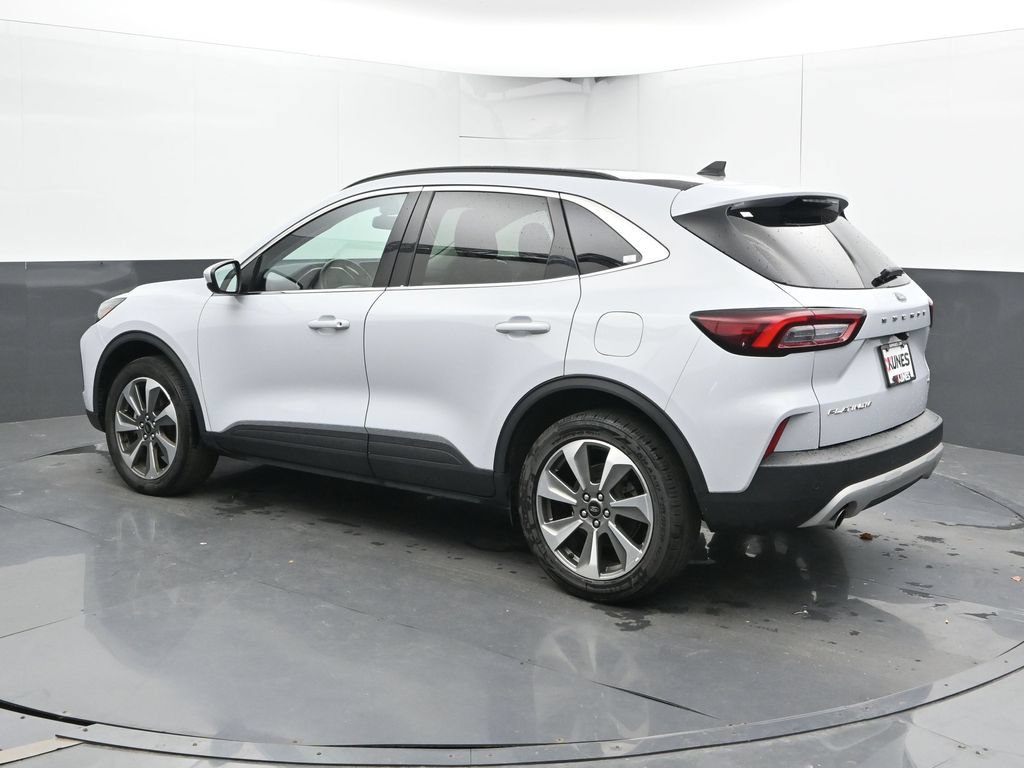Used 2025 Ford Escape Platinum AWD/4WD image 10
