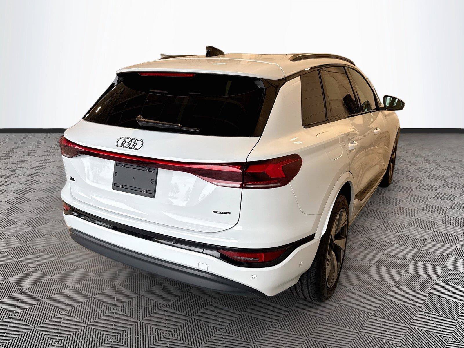 Certified 2025 Audi Q6 e-tron Prestige w/ Beige Warm Weather Package AWD/4WD image 6