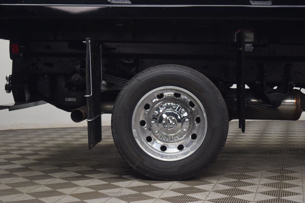 New 2026 RAM 5500 4x4 Crew Cab image 31