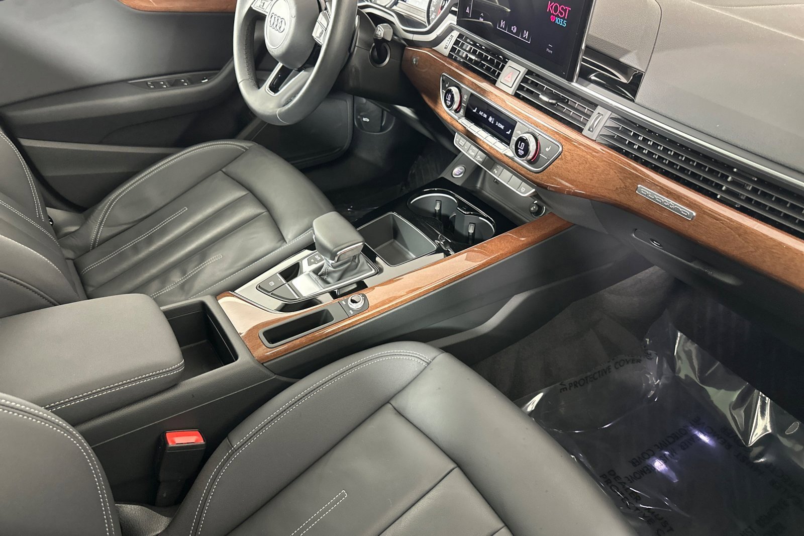 Used 2022 Audi A5 2.0T Premium image 14