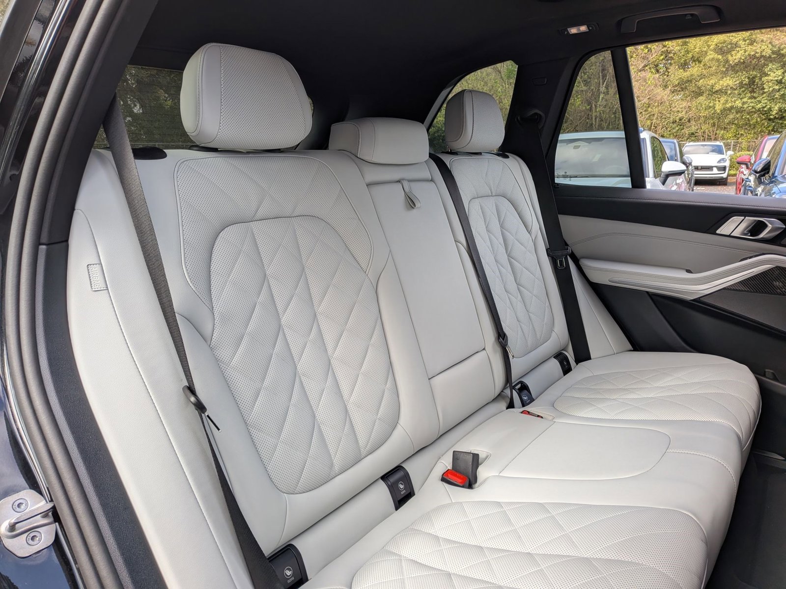 Used 2026 BMW X5 M60i image 15