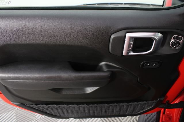 Used 2024 Jeep Gladiator Sport image 13