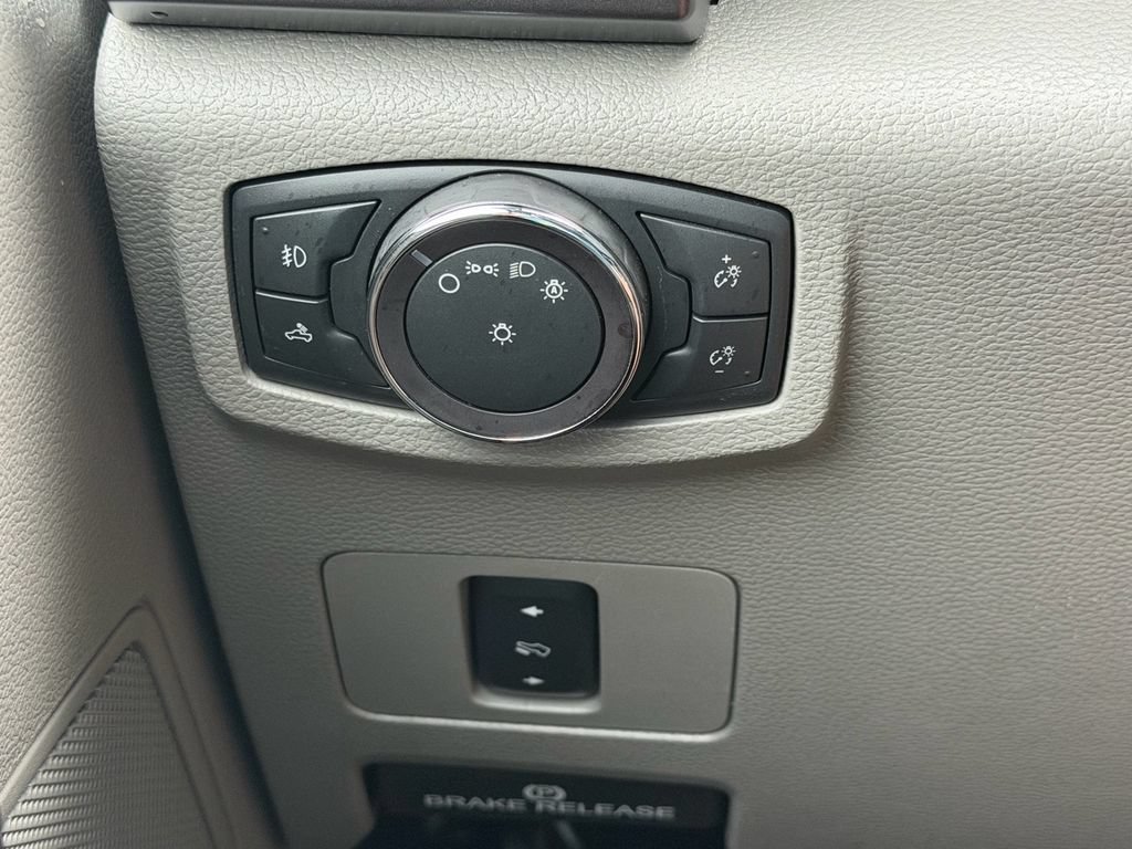 Used 2019 Ford F350 XLT w/ XLT Value Package AWD/4WD image 24