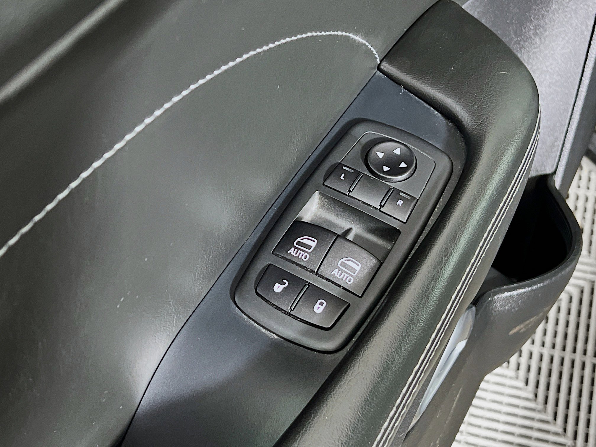 Used 2020 Dodge Challenger GT w/ Plus Package image 19