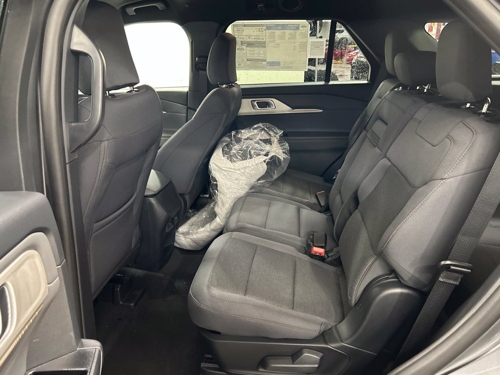 New 2027 Ford Explorer Active AWD/4WD image 24