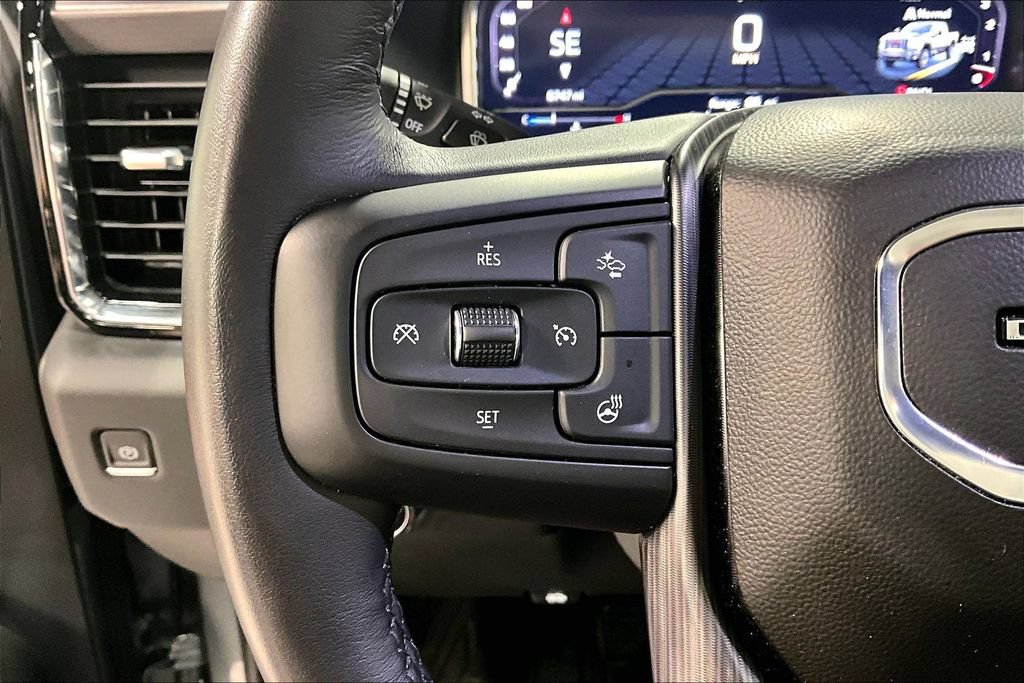 Used 2024 GMC Sierra 3500 Denali Ultimate AWD/4WD image 20
