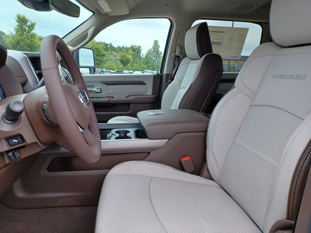 New 2026 RAM 2500 Laramie AWD/4WD image 5