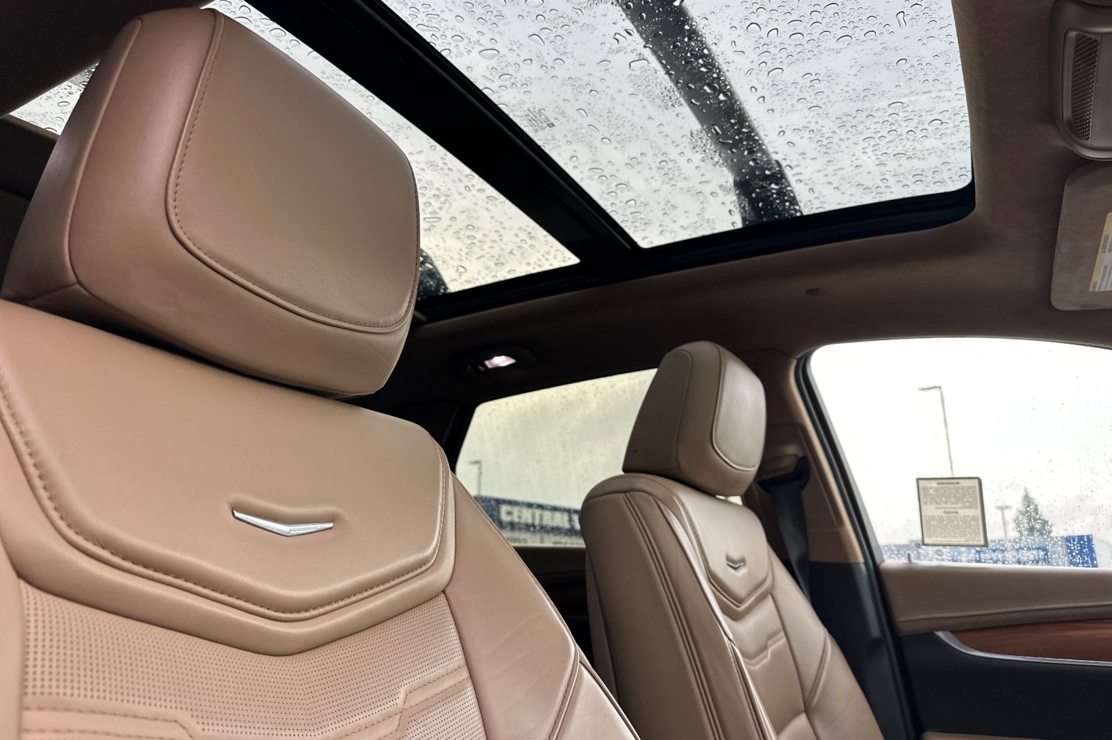 Used 2019 Cadillac XT5 Platinum image 17