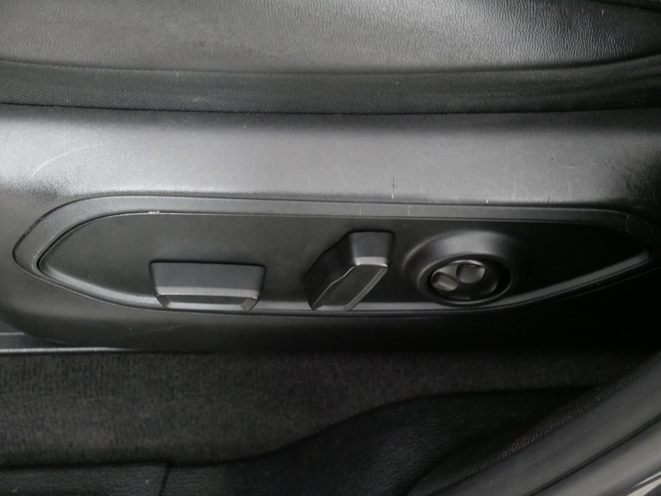 Used 2022 Jeep Grand Cherokee L Limited w/ Luxury Tech Group II image 20