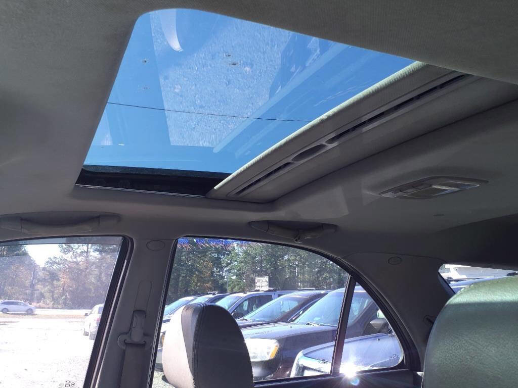 Used 2007 Kia Sorento EX w/ Luxury Pkg image 14