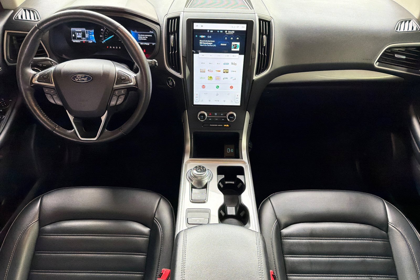 Used 2024 Ford Edge SEL AWD/4WD image 13