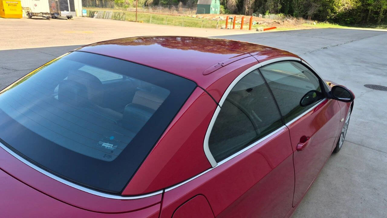 Used 2009 BMW 328i Convertible image 22