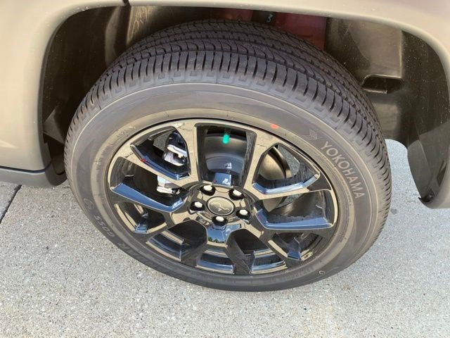 New 2026 Jeep Compass Latitude AWD/4WD image 28