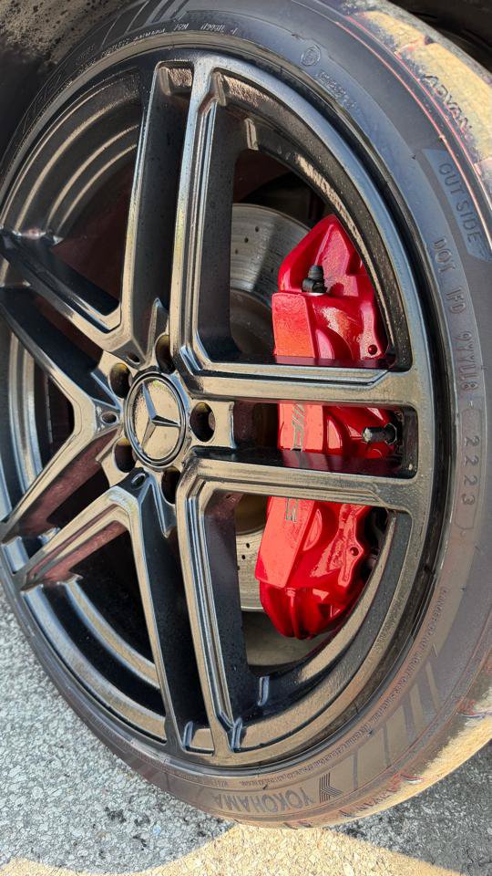 Used 2010 Mercedes-Benz C 63 AMG Sedan image 4
