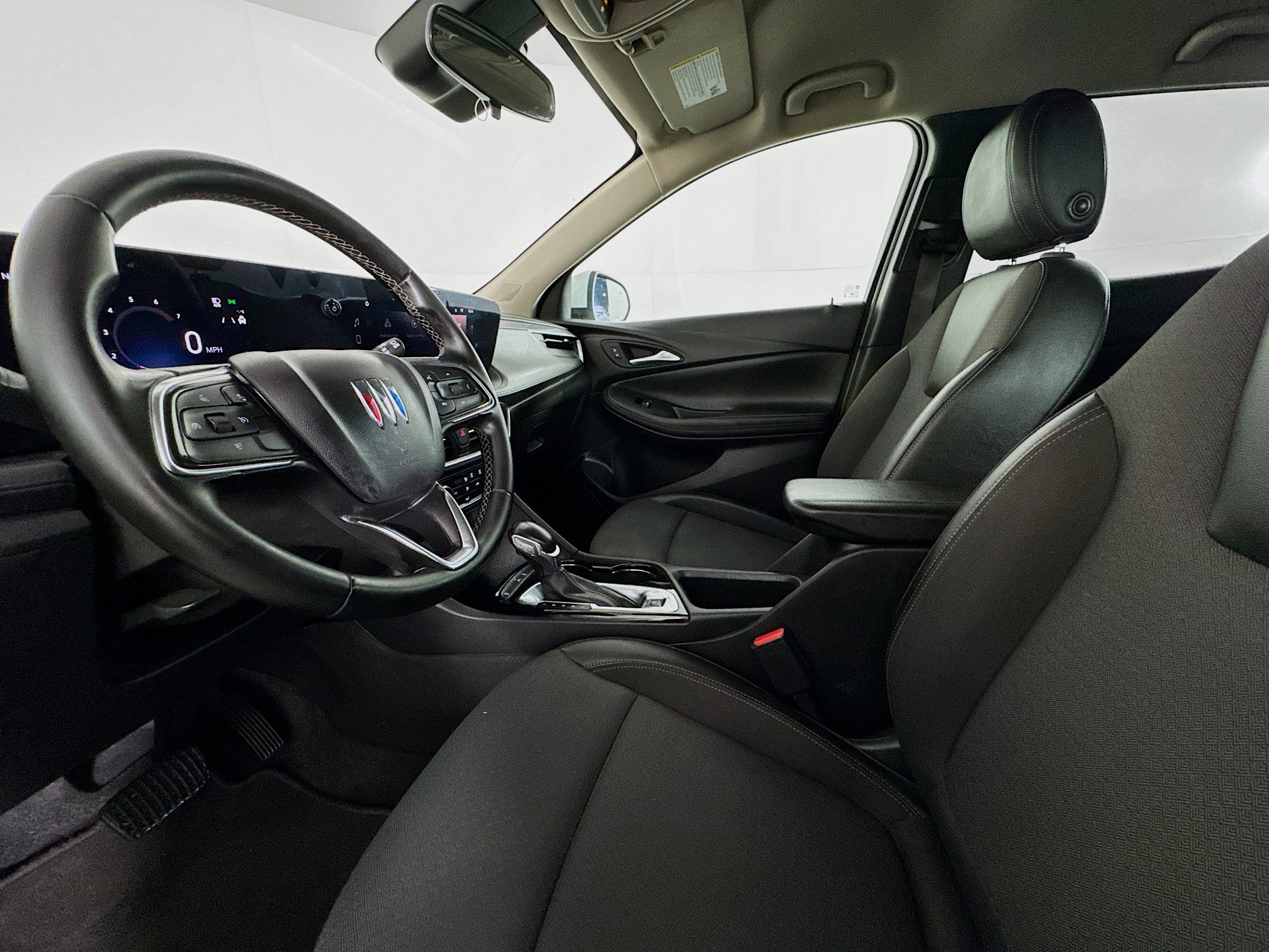 Used 2024 Buick Encore GX Preferred FWD image 21