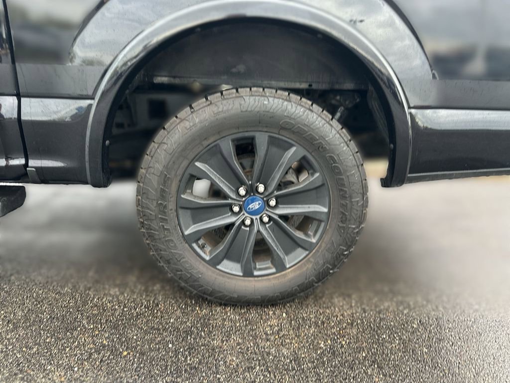 Used 2019 Ford F150 XLT w/ Equipment Group 302A Luxury image 18