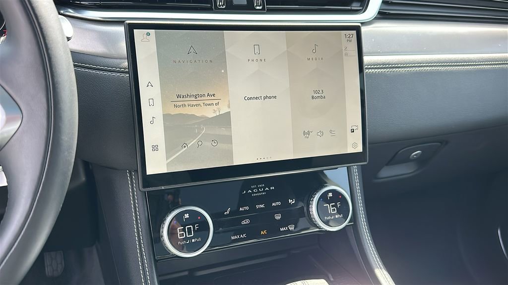 Certified 2025 Jaguar F-PACE R-Dynamic S image 16