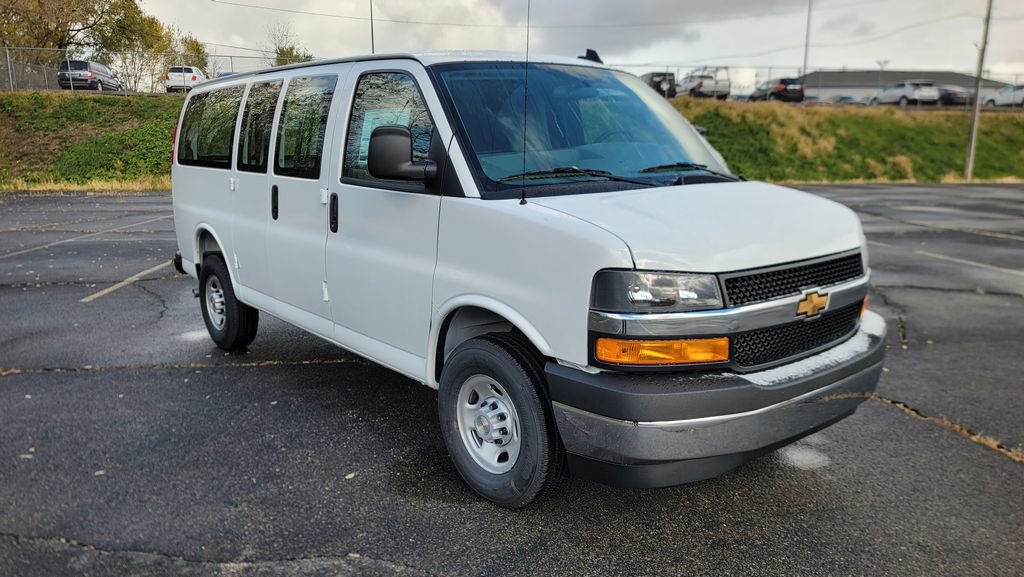 New 2025 Chevrolet Express 2500 w/ Communications Package image 17