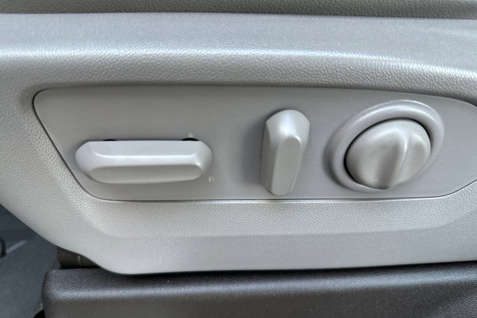 Certified 2022 GMC Sierra 1500 SLT w/ SLT Premium Package image 12