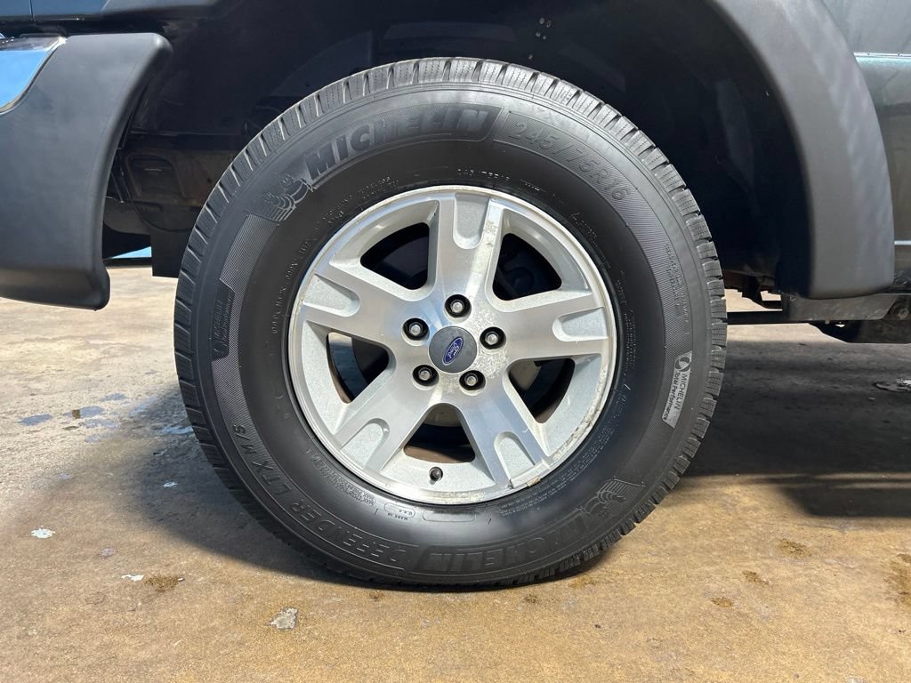 Used 2004 Ford Ranger XLT AWD/4WD image 42